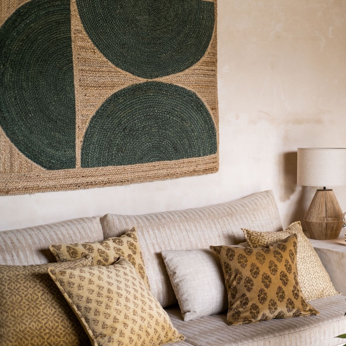 andrea-house-kissen-gelb-blumen-samt-vintage image 3