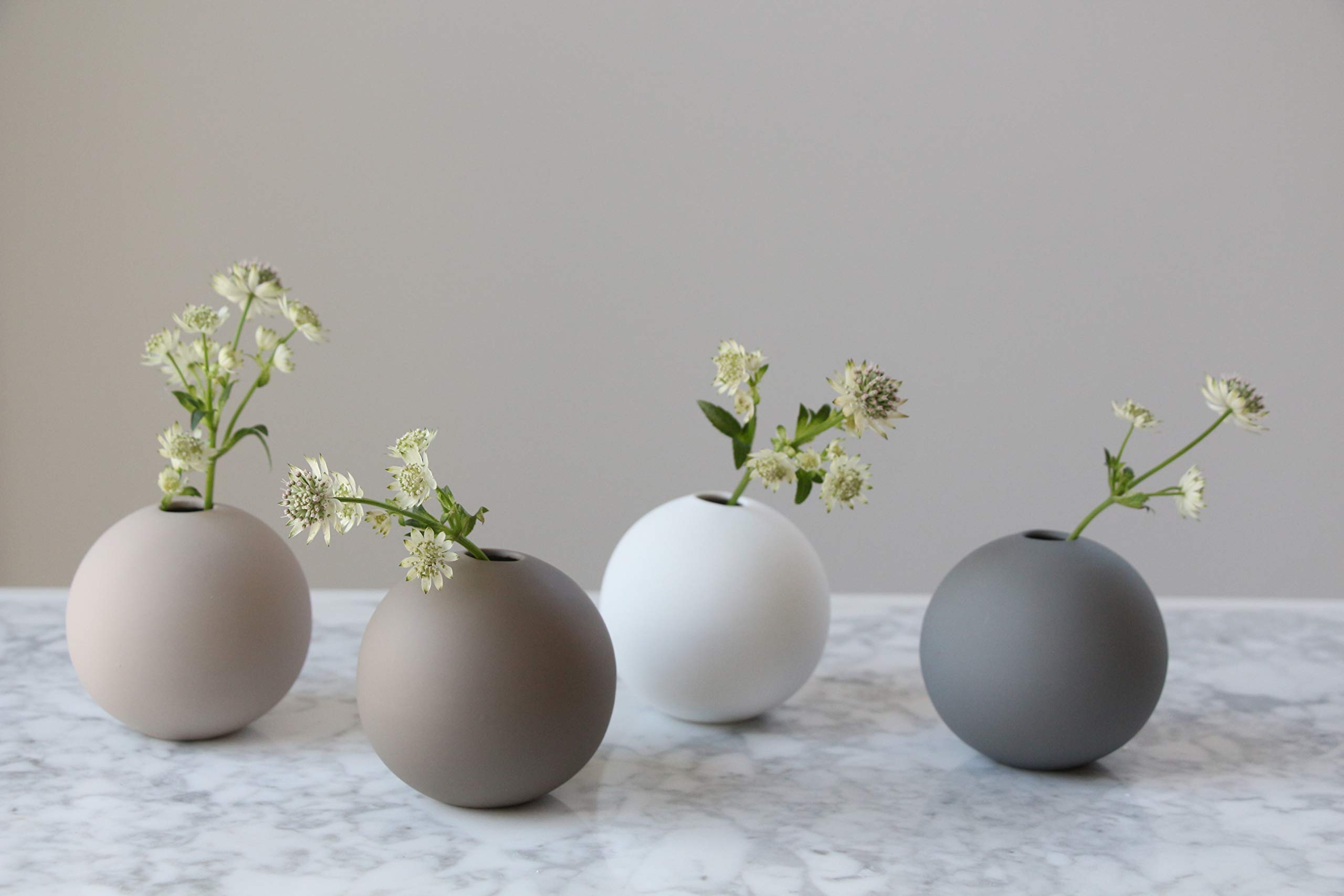 cooee-design-ball-vase-mud-8-cm-porzellan-matt image 5