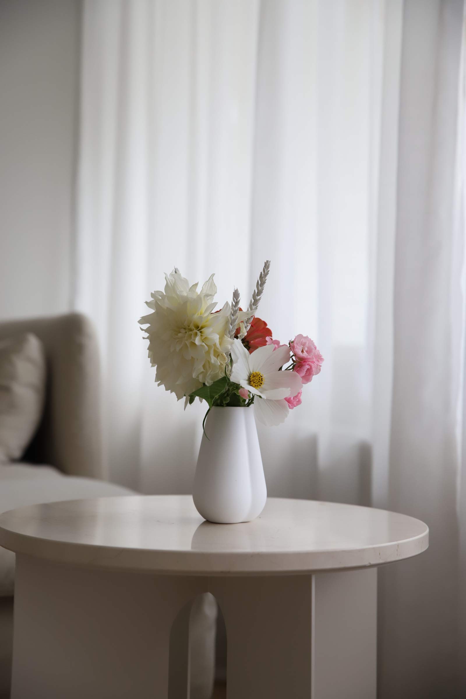 cooee-design-clover-vase-11cm-wei-keramikvase image 4