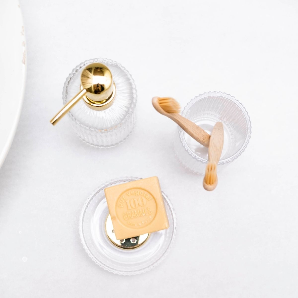 andrea-house-seifenspender-glas-gold-klassisch-bad image 5