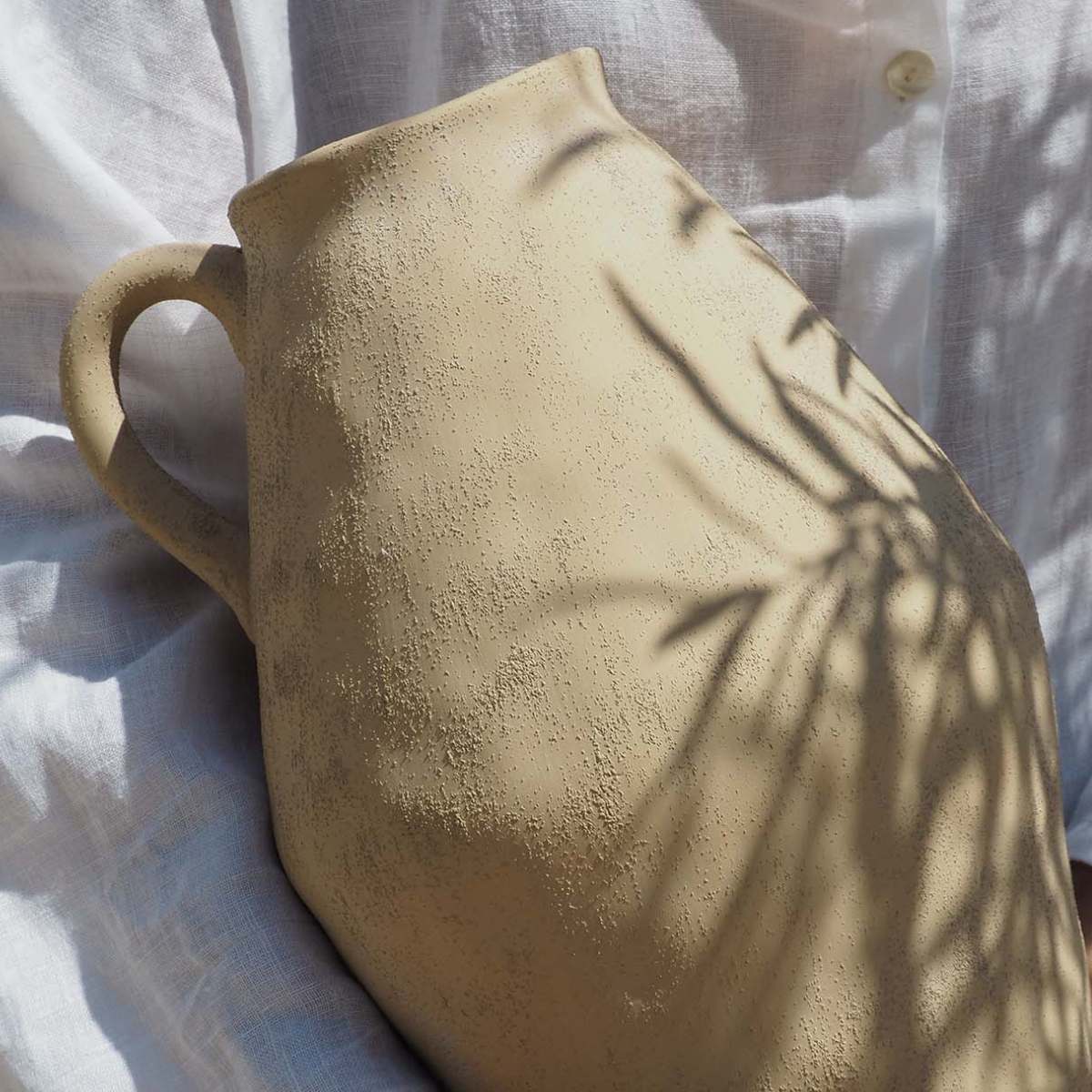andrea-house-masaka-vase-steingut-beige-25-cm image 2