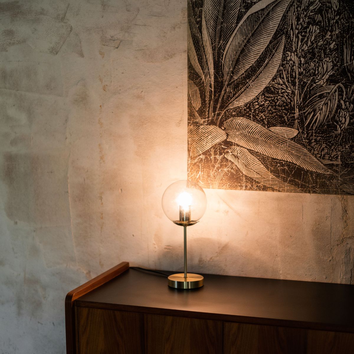 andrea-house-tischlampe-glas-gold-modern-nachttisch image 4