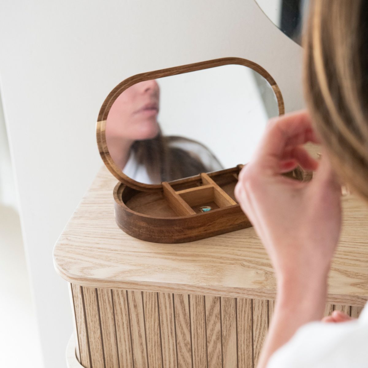 andrea-house-ba-o-schmuckbox-akazie-holz image 2