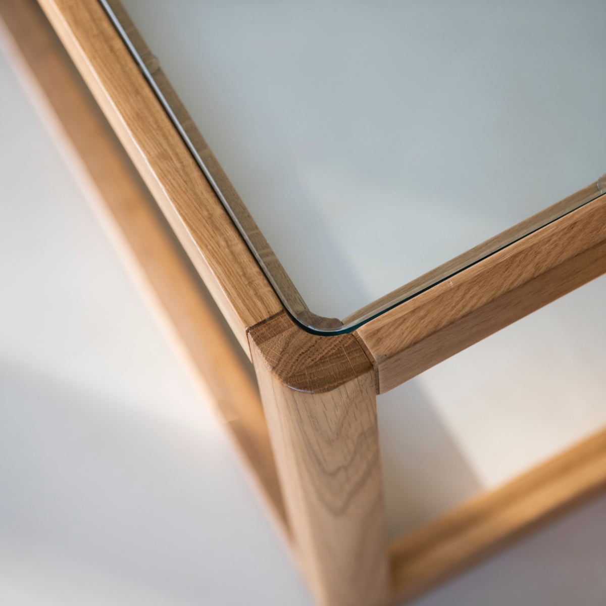 andrea-house-mueble-beistelltisch-glas-holz-wohnzimmer image 5