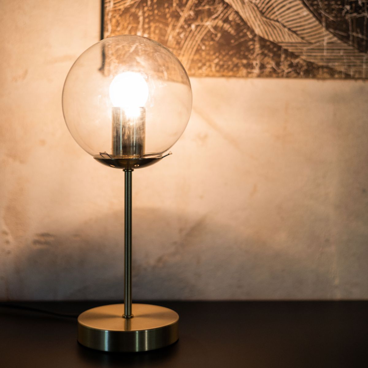 andrea-house-tischlampe-glas-gold-modern-nachttisch image 2