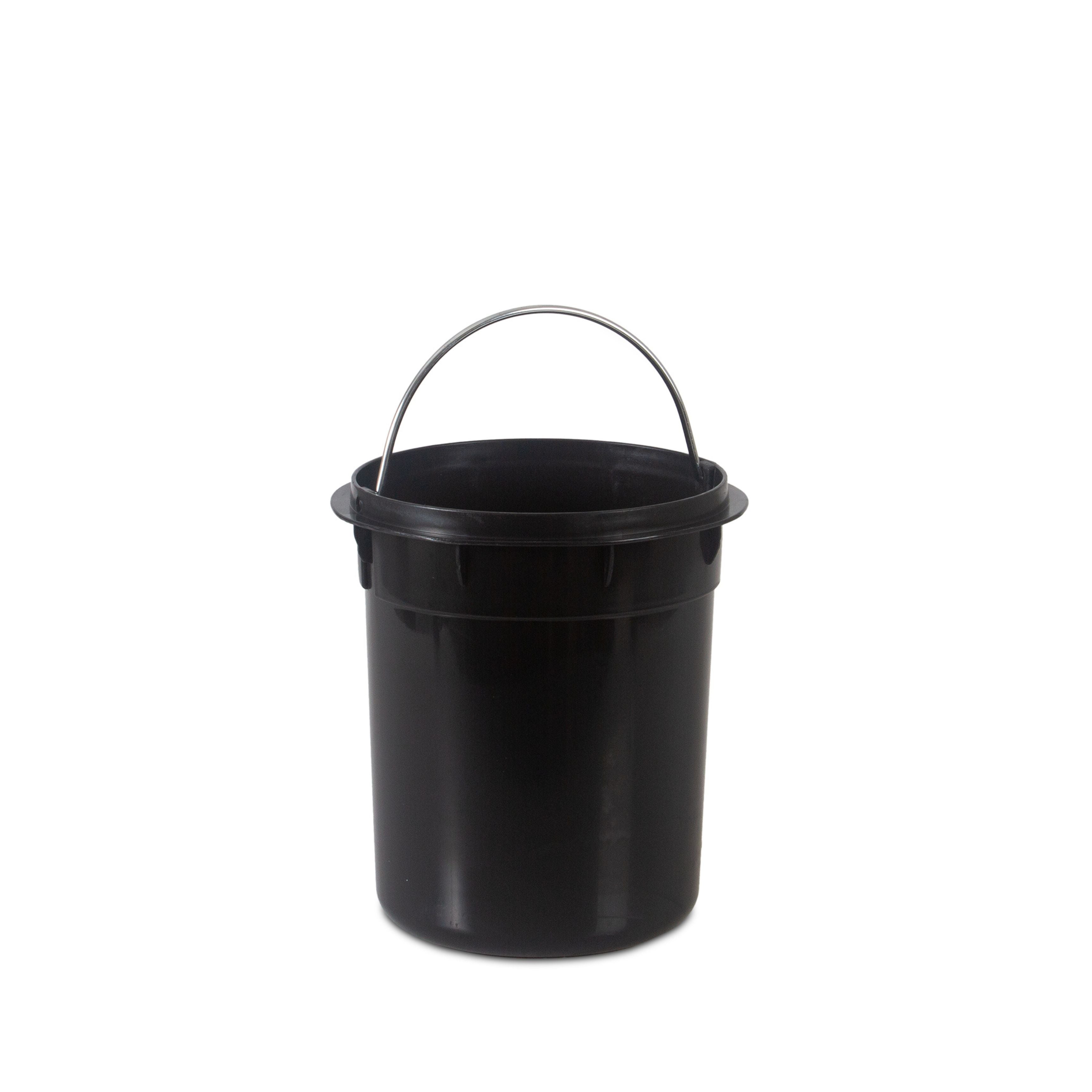 andrea-house-ba-o-m-lleimer-metall-wei-bad image 3