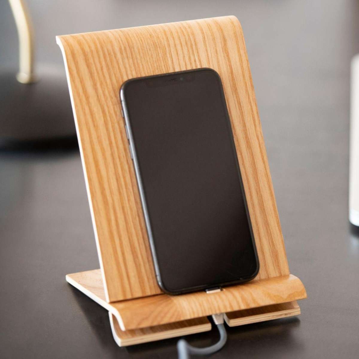 andrea-house-smartphone-halter-holz-handyst-nder image 2
