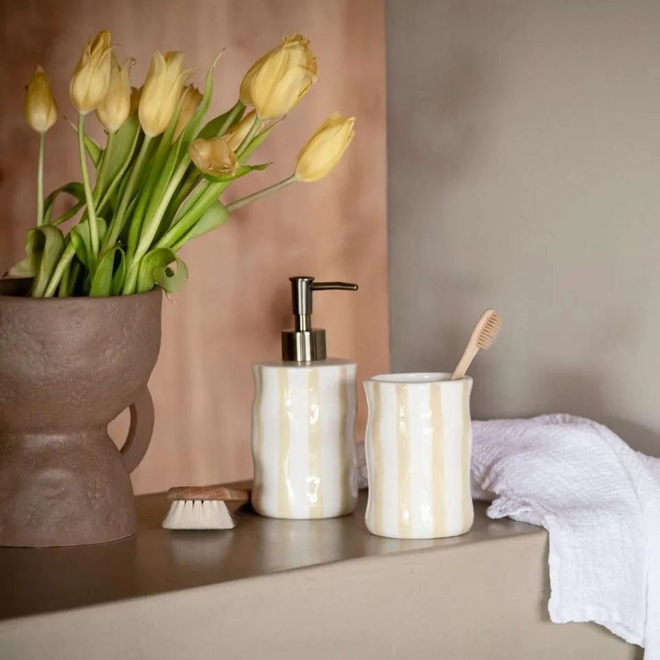 andrea-house-bari-zahnputzbecher-keramik-wei-beige image 1
