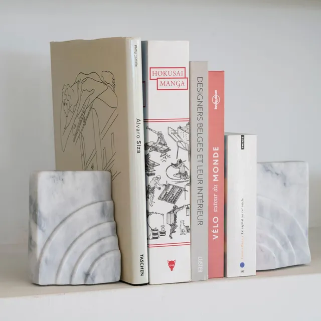 andrea-house-buchst-tze-marmor-b-cherst-tze image 1