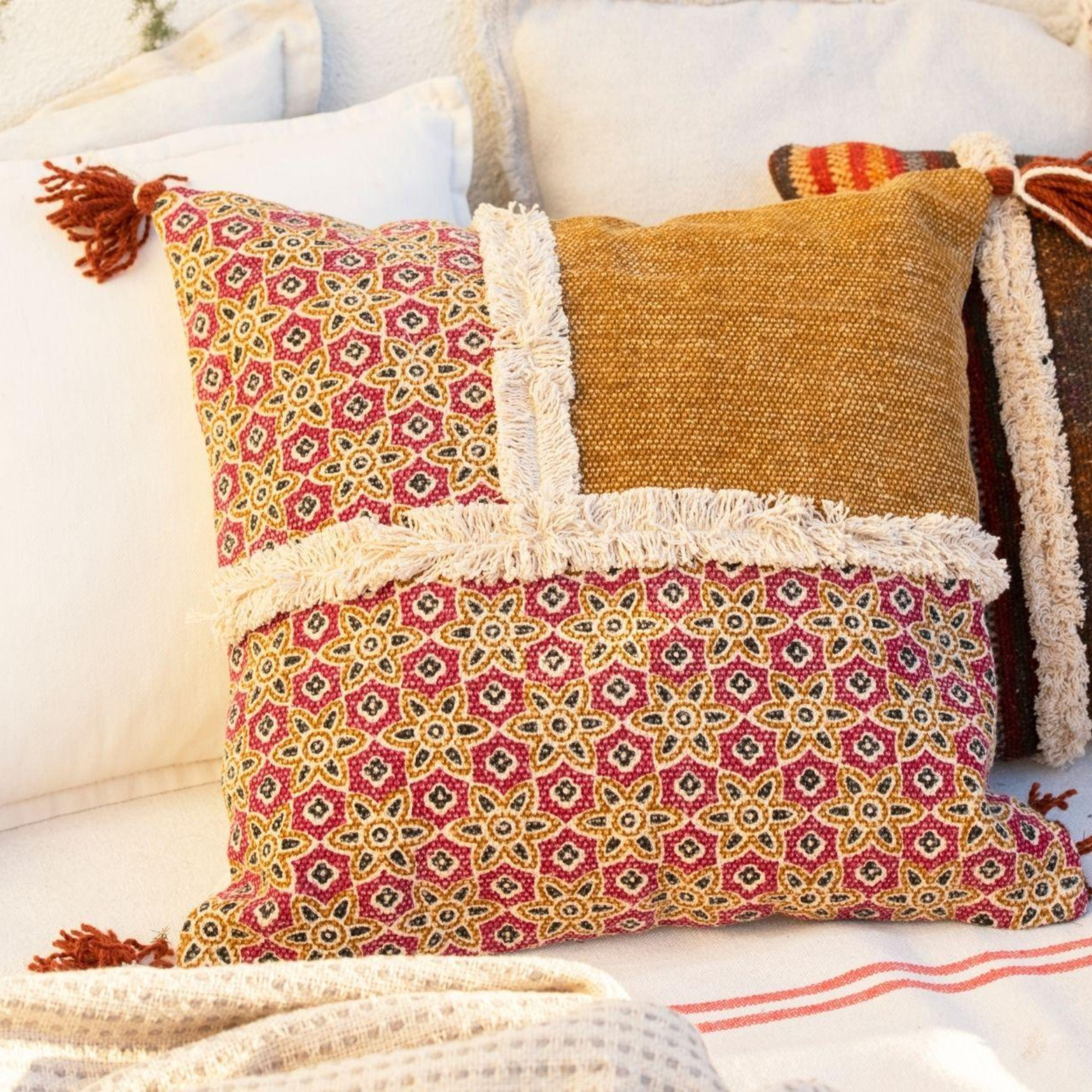 andrea-house-textil-dekokissen-baumwolle-rosa-blumen image 1