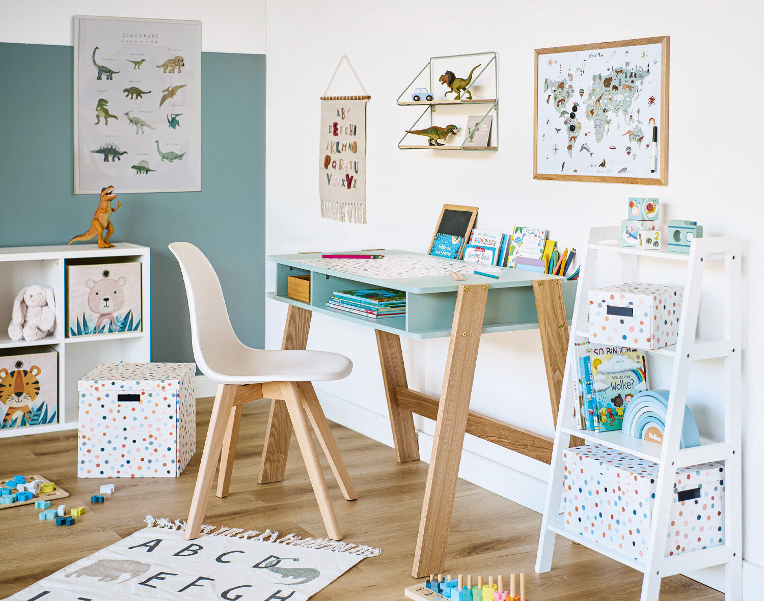 zeller-present-office-schreibtischunterlage-dots-kunststoff image 5