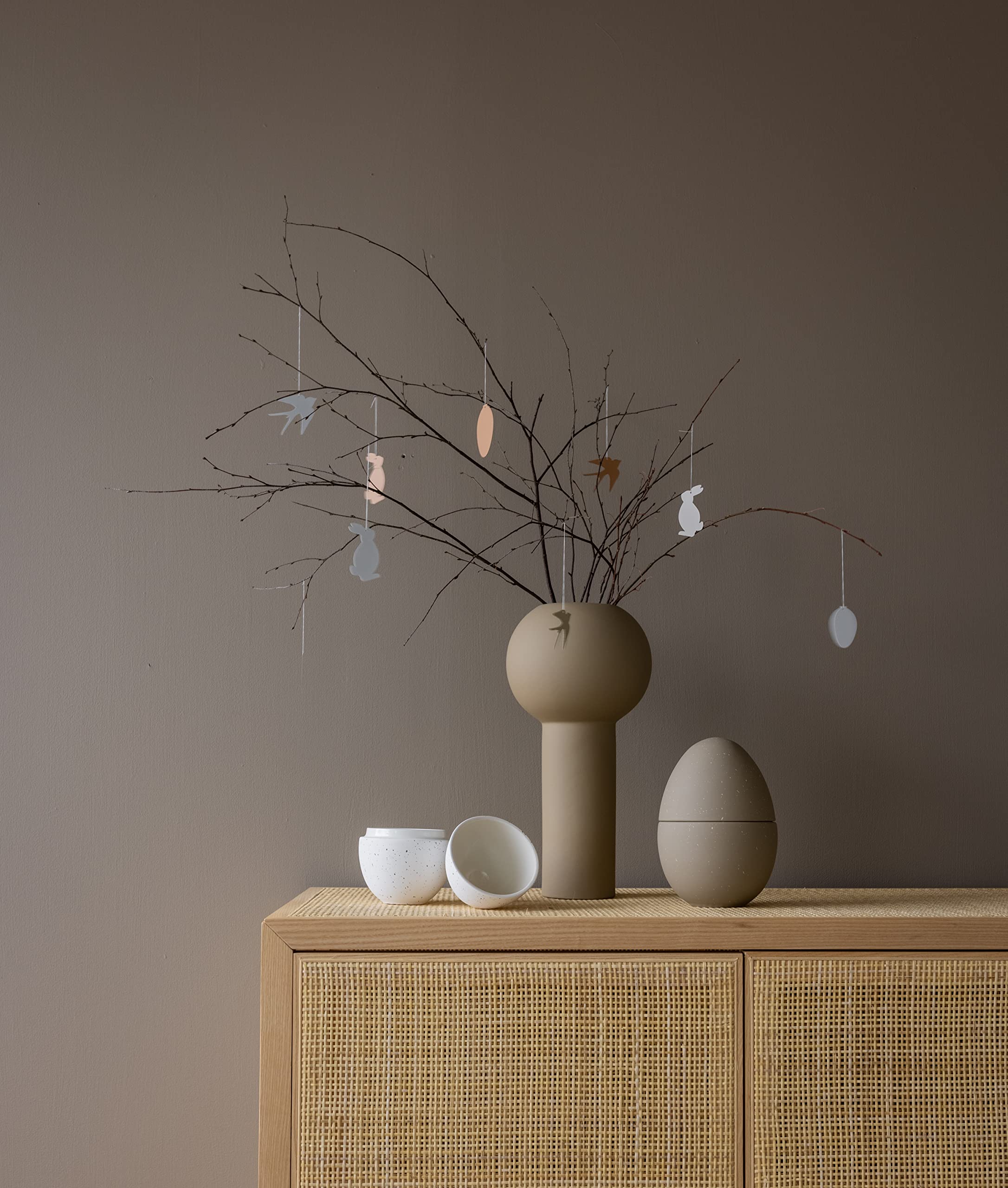 cooee-design-bonbonniere-14-cm-osterei-keramik-wei-matt image 3