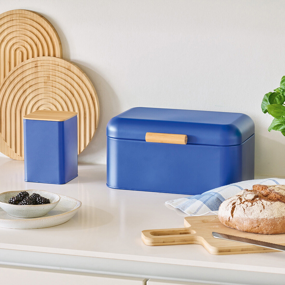 zeller-present-k-che-brotkasten-metall-brotbox-blau-retro image 5