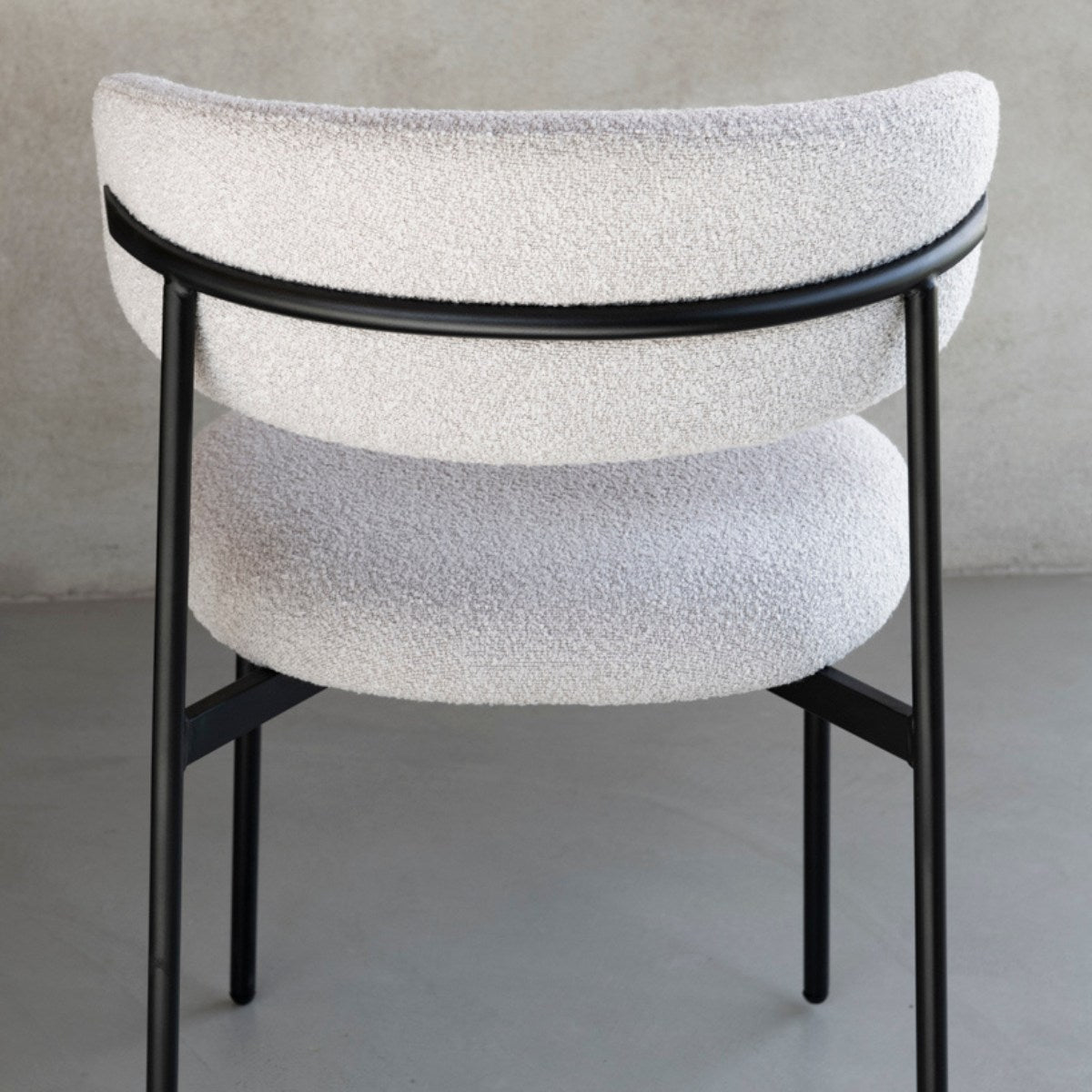 andrea-house-mueble-lucy-stuhl-grau-gepolstert image 3