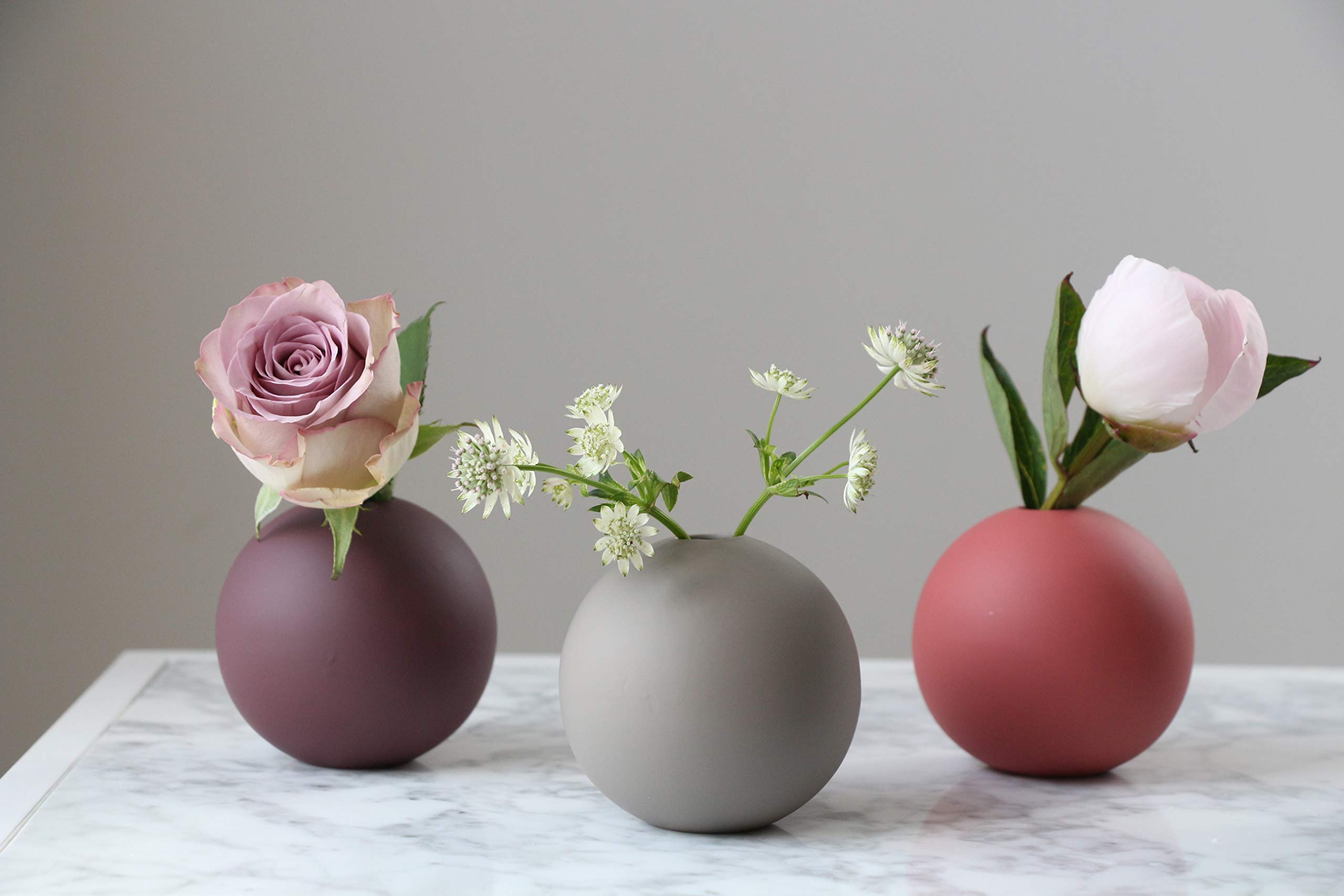 cooee-design-ball-vase-mud-8-cm-porzellan-matt image 7