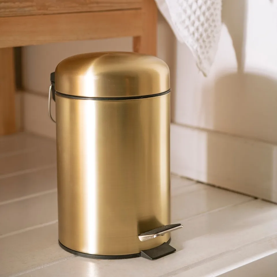 andrea-house-m-lleimer-bad-gold-edelstahl-klein image 1