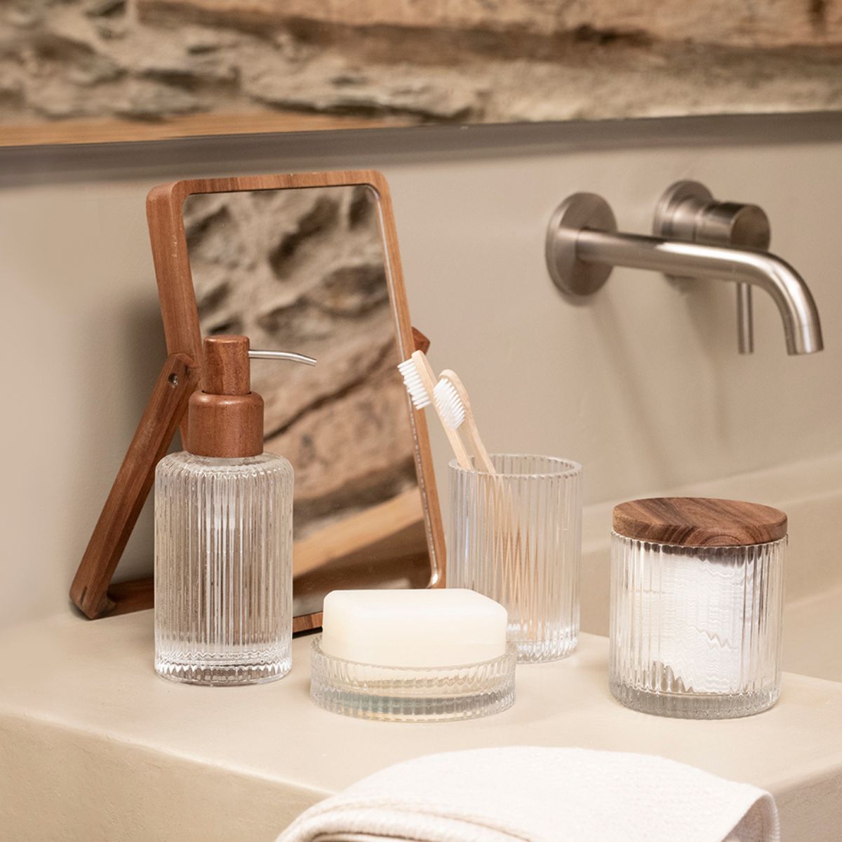 andrea-house-spiegel-holz-schminktisch-bad image 4