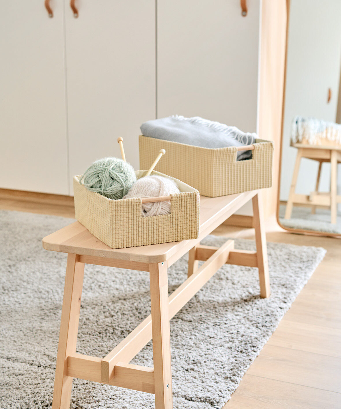 zeller-present-home-living-aufbewahrungskorb-apricot-holzgriffe image 4