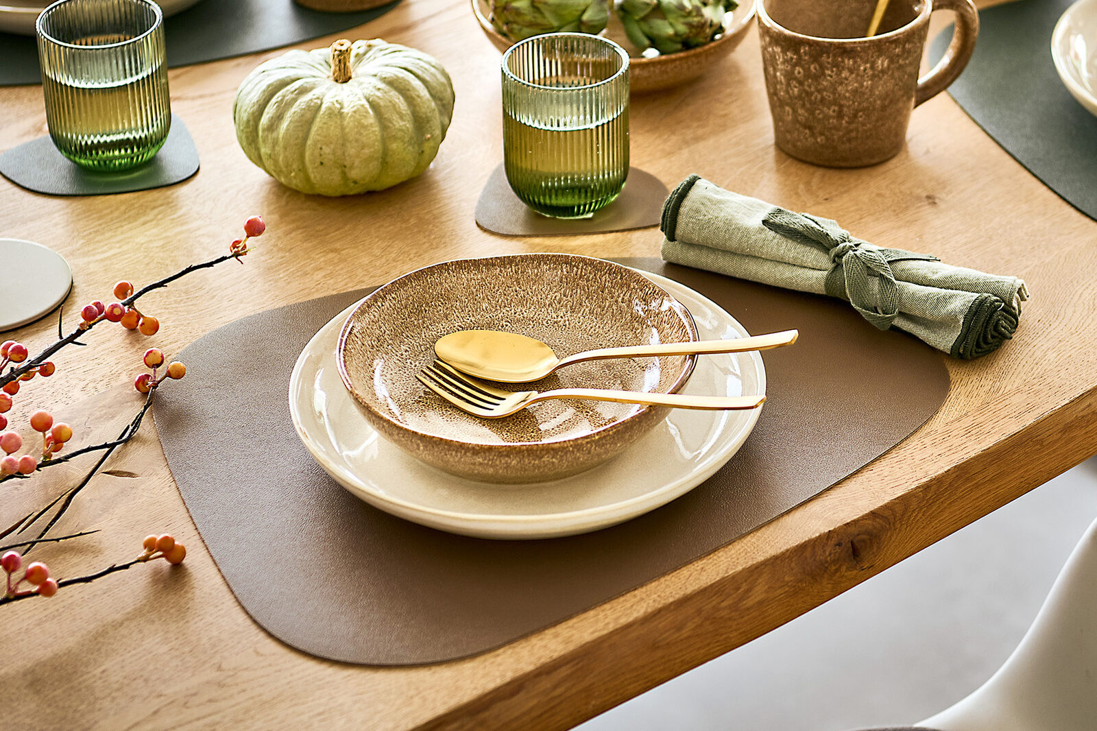 zeller-present-table-platzset-2-tone-kunstleder-beige-braun image 6