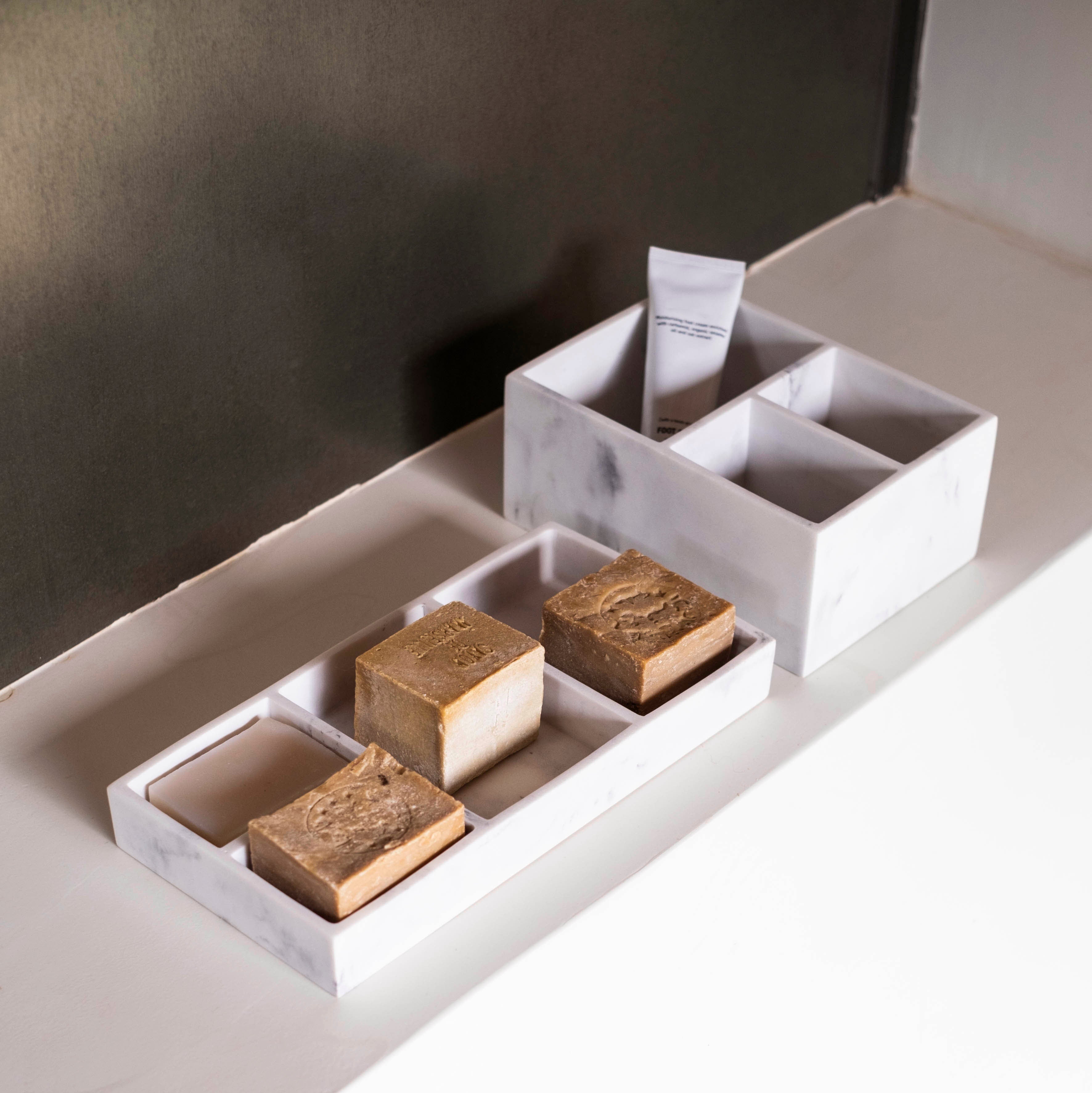 andrea-house-deko-tablett-marmor-wei-nordisch image 2