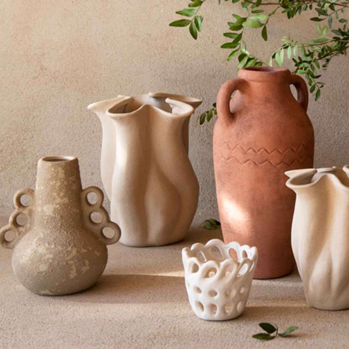 andrea-house-atacama-vase-keramik-braun-19-cm image 4