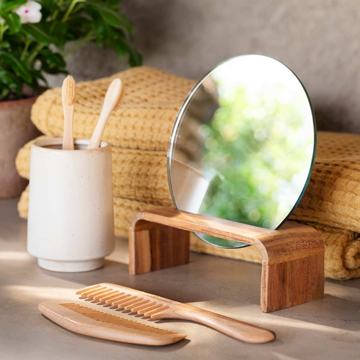 andrea-house-kala-zahnb-rstenhalter-keramik-beige image 1